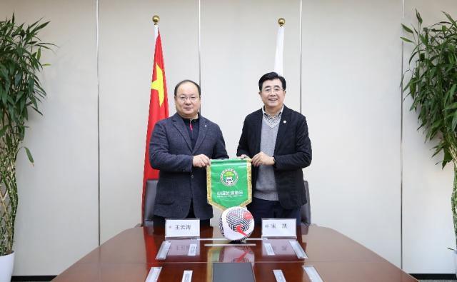 1735783788926057913.png 2.png